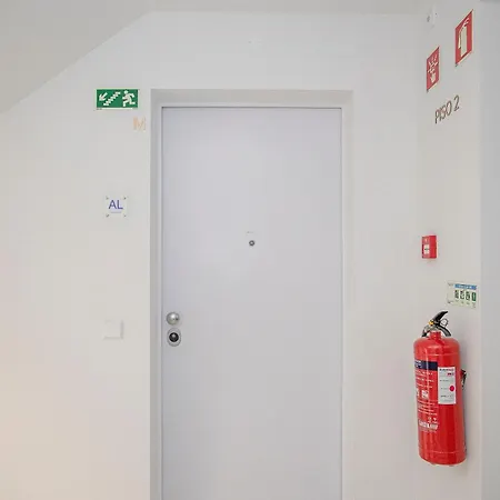 Liiiving In - Modern & Glam M 公寓 *