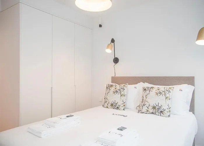 Liiiving In - Modern & Glam M Apartamento