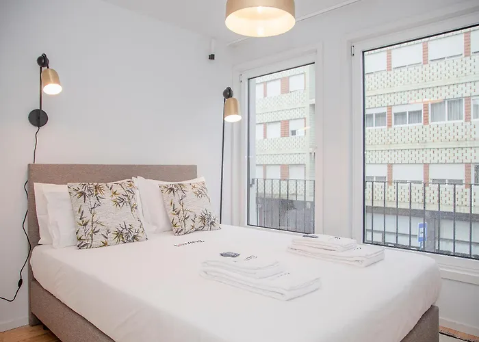 Liiiving In - Modern & Glam M Apartamento