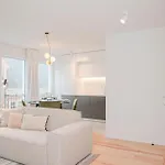 Liiiving In - Modern & Glam M Appartement Oporto